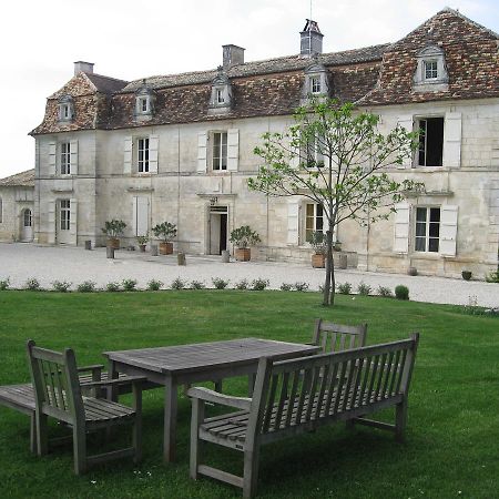 Chateau Manoir De La Leche Touvre Bagian luar foto