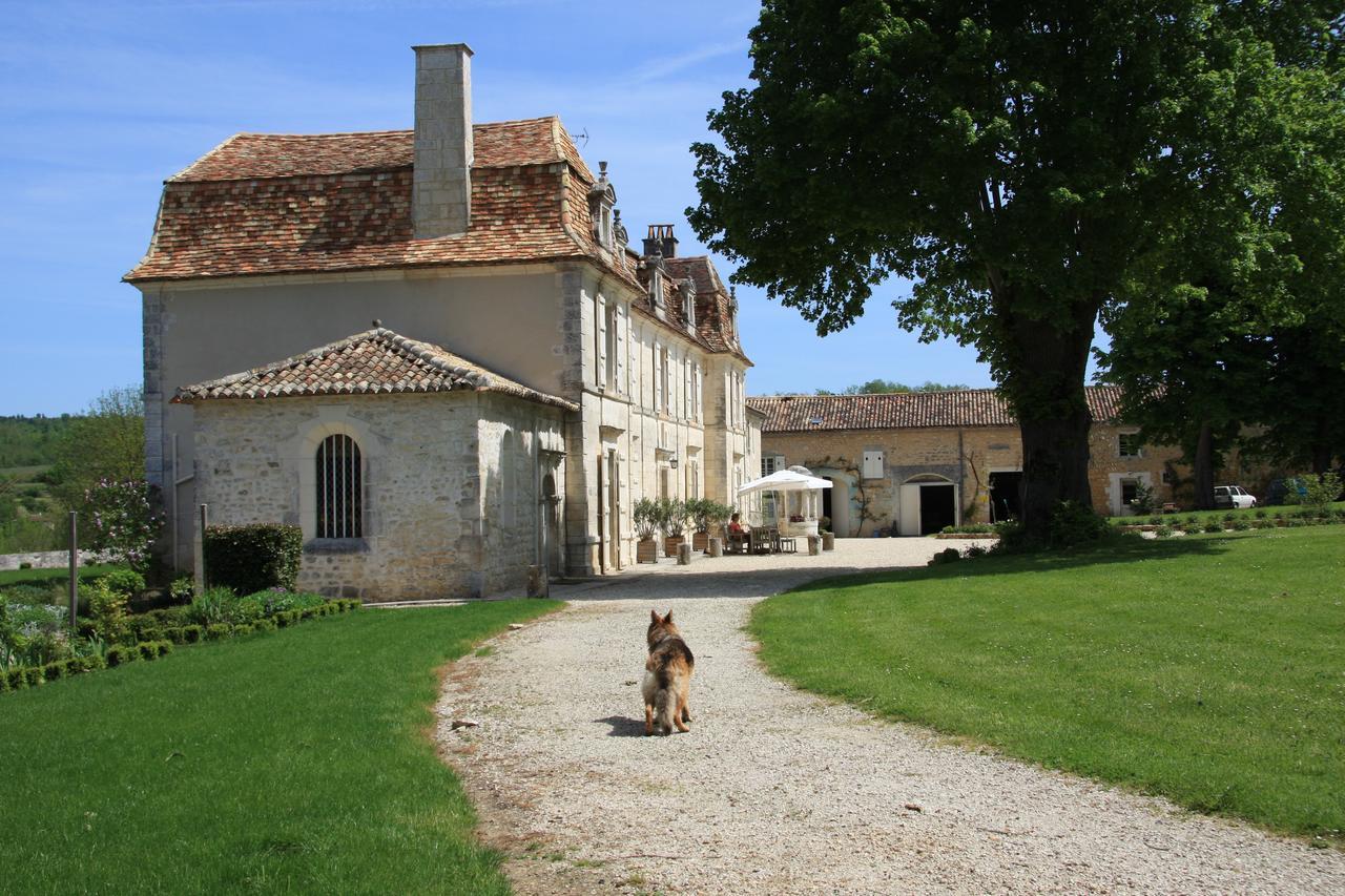 Chateau Manoir De La Leche Touvre Bagian luar foto