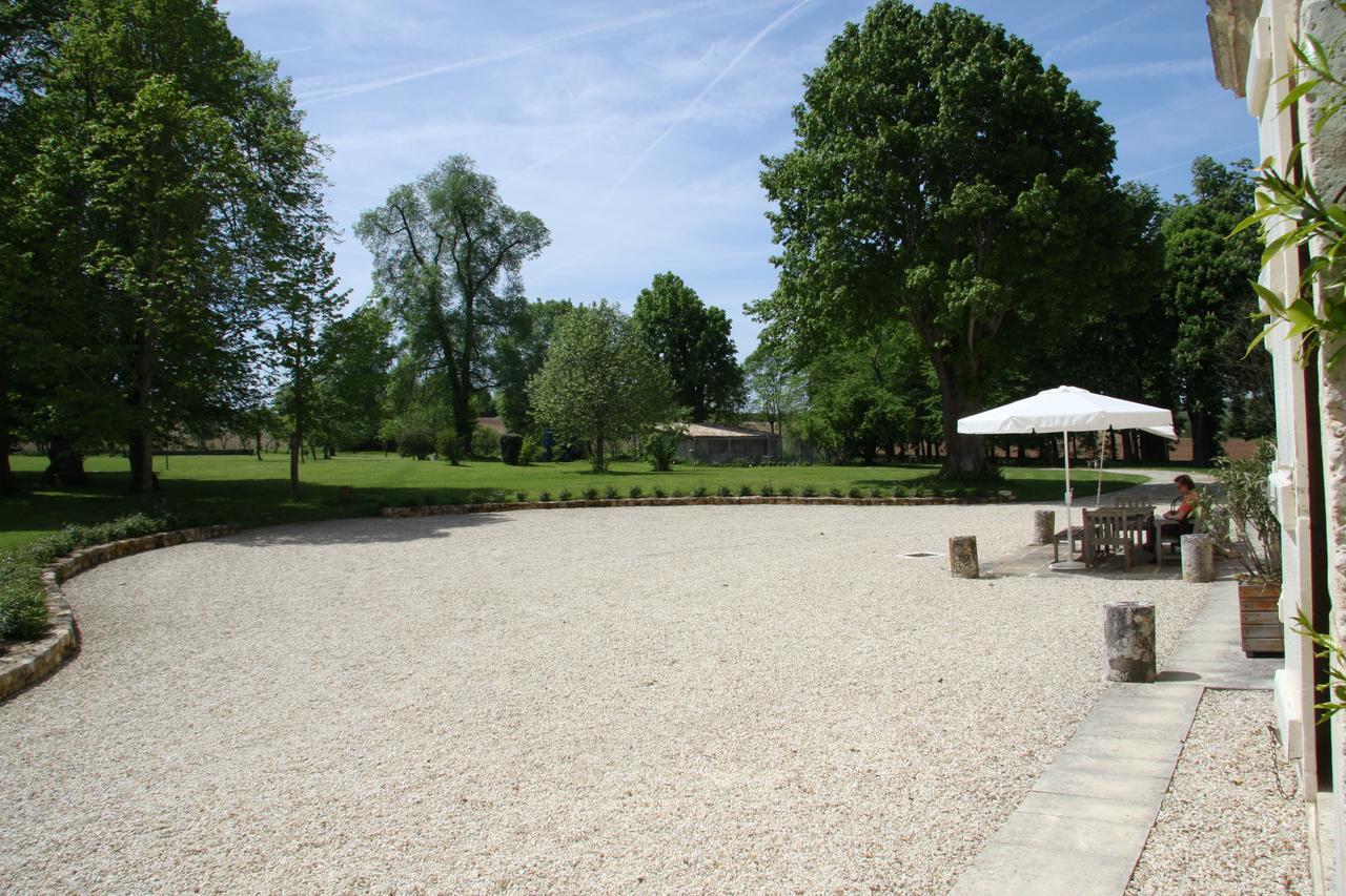 Chateau Manoir De La Leche Touvre Bagian luar foto